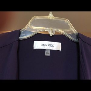 Beautiful Jones lightweight duster